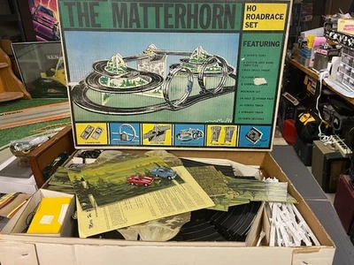 Marx HO Slot Car Set "The Matterhorn" - Image 1 of 4