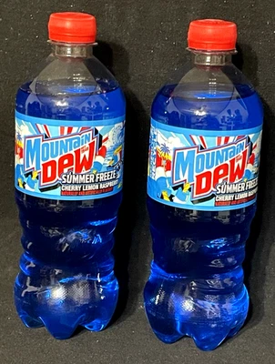 Mountain Dew Summer Freeze 20 OZ Botella Lote de 2 Edición Limitada MTN Retirada Nueva Foto 1 de 4