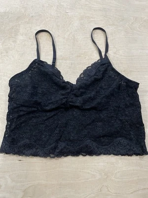 Bralette Victoria’s Secret de encaje de línea larga talla pequeña negro Foto 1 de 4