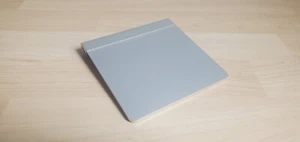 Apple Magic Trackpad A1339 Wireless MultiTouch Klickpad für MacBook und iMac - Bild 1 von 2