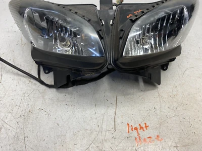 03I23 Faro Yamaha FZ 600 2009 5VX-84310-20-00 4S8-84359-20-00 Foto 1 de 4