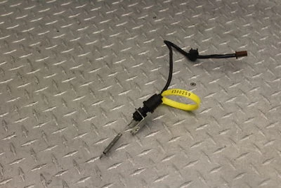 Yamaha FZ1 2003 sensor de freno trasero Foto 1 de 4