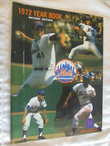 1972 New York Mets Yearbook Revised Edition Tom Seaver Gil Hodges Willie Mays *