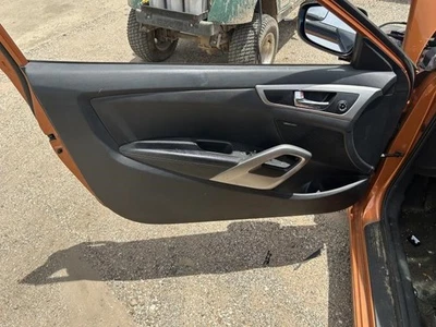 VELOSTER  2016 Front Door Trim Panel 104649715 - Image 1 of 4