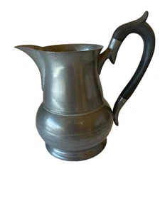 Vintage Crown & Rose Cast Pewter Pitcher or Creamer, Made in London, England - Picture 1 of 9