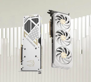 ZOTAC GEFORCE RTX 5070 12GB SOLID OC WHITE Gaming Graphics Card - Picture 1 of 8
