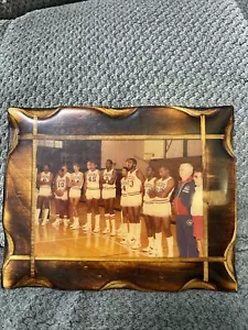 Vintage PHILADELPHIA 76ERS TEAM 1983 PHOTO Picture BASKETBALL NBA - Picture 1 of 5