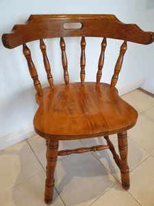 RETRO CAPTAIN'S CHAIR - Wood Colonial style - EXCELLENT COND - Picture 1 of 4