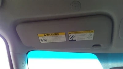 Driver Sun Visor Illumination Without Mirror Fits 10-13 SOUL 104018347 Foto 1 de 4