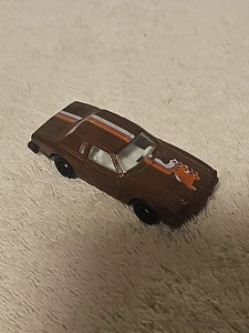 Welly #8371 1977 Brown Ford Mustang II Coupe  Diecast 1:64 - Picture 1 of 3