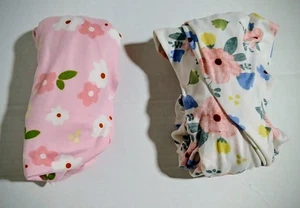 Neugeborenes Baby Mädchen Stubenwagen Gitterbettlaken (kleiner Stubenwagen) - Bild 1 von 2