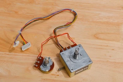 RICAMBI ICOM IC-751A: ENCODER PRINCIPALE VFO E ENCODER CANALE MEM IC-751 PLUG & PLAY - Immagine 1 di 2