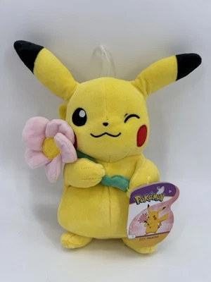 Nuevo Peluche Pokemon Pikachu San Valentín Sosteniendo Flor Rosa Nintendo 2021 8” Foto 1 de 4