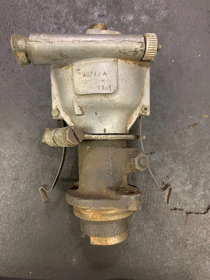 Distribuidor Amphicar 1-11-01 Foto 1 de 2