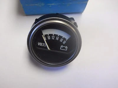 NOS 1981 - 1985 福特 B600 B700 伏计量器 ASY — 第 1/3 张图片