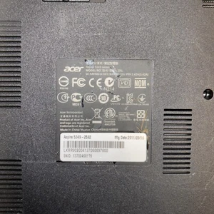 Acer Aspire 5250-BZ455 15.6in. (320GB, AMD E-Series, 1.6GHz, 3GB)... - Afbeelding 1 van 6
