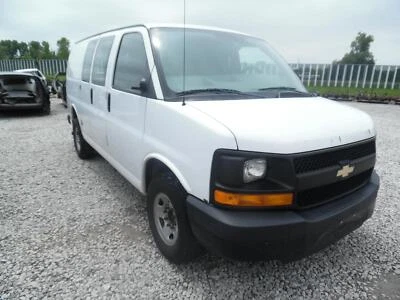 Б/у заднее правое дверное стекло заднее подходит: 2007 Chevrolet Express 2500 фургон навесной doo - Изображение 1 из 4