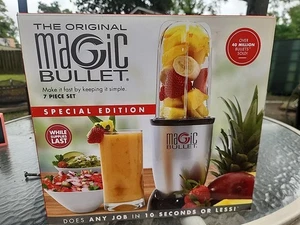 The Original Magic Bullet Special Edition 7 Piece Blender Set New  - Picture 1 of 3