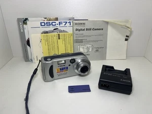 Sony Cyber-shot DSC-P71 3.2 MP Compact Digital Camera Tested +16MB Memory Stick - Bild 1 von 3