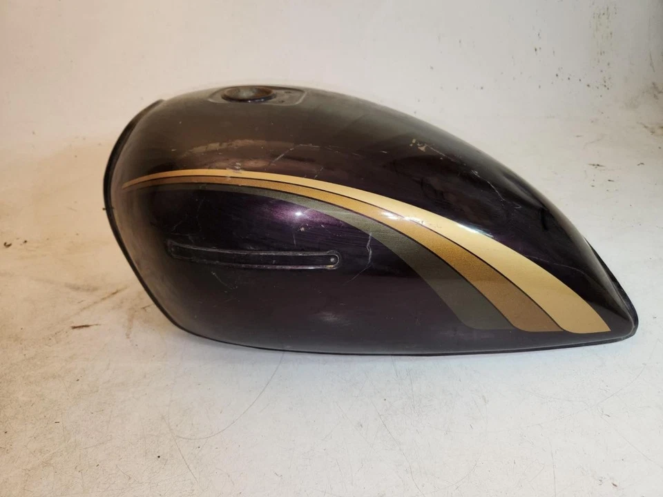 KZ750F 1983 eje limitado Kawasaki tanque de combustible de gasolina usado 103025-5 Foto 1 de 1