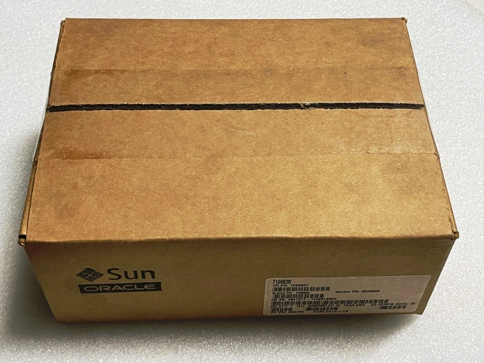 NEW - Sun Oracle 4TB 7.2K SAS 6G 3.5" Hard Drive 7066824 7066827 7106638 0B26899 - Image 1 of 3