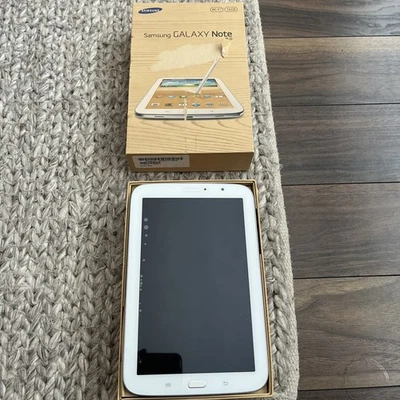 Samsung Galaxy Note 8.0 WiFi 16GB Tablet GT-N5110 – White  - Image 1 of 3