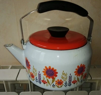 F3- Bouilloire ASTA émaillée Vintage décor fleurs oranges années 60 - Photo 1/4