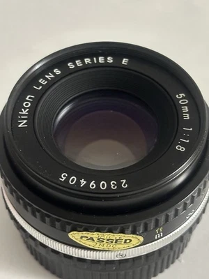 美丽的尼康 50 毫米 1.8E PRIME MANUAL AIS 镜头状况完好! — 第 1/4 张图片