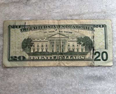 2009  $20.00  FEDERAL RESERVE NOTE  ERROR / INK SMEER - Image 1 of 3