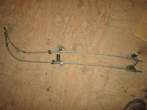 One Triumph Spitfire 1500, Original Windshield Wiper Rack - Picture 1 of 4