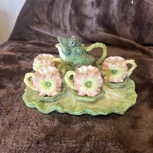 Vintage Frog Decorative Tea Set On Lilypad - Picture 1 of 6