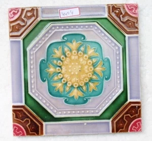 VINTAGE TILE ART NOUVEAU MAJOLICA YELLOW FLOWER DESIGN ARCHITECTURE TILE NH4404 - Picture 1 of 9