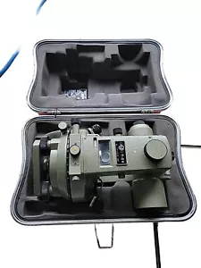 Teodolito Geotec T-24 Topografía Tránsito JAPÓN De Colección con Estuche - Imagen 1 de 11
