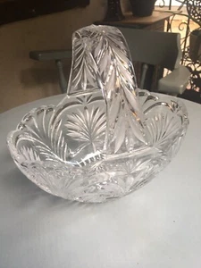 Großer ovaler Vintage Bleikristallglas Korb mit einzigartigem gewelltem Rand + Griff  - Bild 1 von 11
