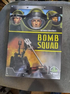New in Shrink NIS - TMG Games Bomb Squad Board Game - 2015 - 2+ Players - Picture 1 of 2