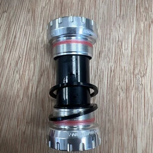 Numeproof Gxp Bottom Bracket 68/73mm Choose Your Colour - Picture 1 of 3
