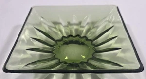 Vintage MCM Green Square Sunburst Glass Candy Dish/ Ashtray /Trinket Dish - Picture 1 of 6
