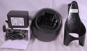 Motorola Charging Adapter & Carry Holster for XU2100 Two Way Radios New - Picture 1 of 6