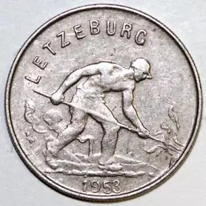 Luxemburg 1953 Franc, Steel Industry Worker- Foreign Coin 21mm - Picture 1 of 2