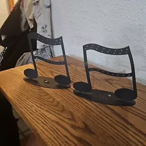Eleganti portaorecchini a forma di note musicali. Perfetto per gli amanti della musica... - Foto 1 di 3