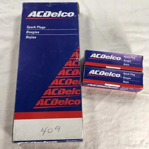 NOS AC Delco R83TS Spark Plugs - LOT OF TWO (2) - GM 05613110 - Picture 1 of 7