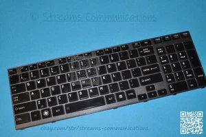 Toshiba Qosmio X770 X775 x775-Q7xxx 17.3 in Laptop Keyboard (Backlit) - Picture 1 of 6