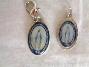 Due medaglie Beata Vergine Maria (#6243) - Foto 1 di 4