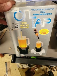Bier Zapfhahn Licht optische Täuschung Becher Flasche & Ausguss neu nie aus der Box genommen - Bild 1 von 7