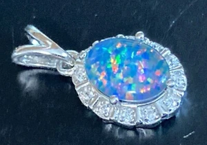 Opal Pendant Genuine Natural Best  Grade Opal Triplet 8x6mm  Set in Solid Silver - Bild 1 von 14