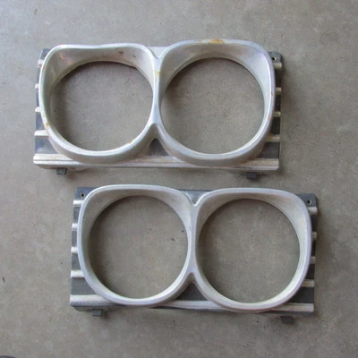 Chevrolet Impala Biscayne Bel Air 1967 original GM faro lámpara bisel conjunto Foto 1 de 4