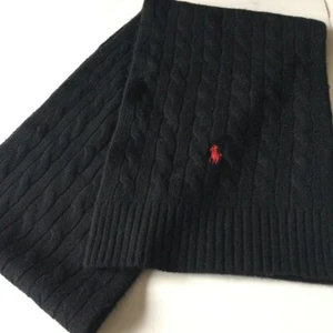 RALPH LAUREN POLO MENS WOOL CABLE KNIT SCARF BLACK WITH RED LOGO NWOT - Picture 1 of 13