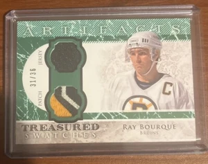 2012-13 Artifacts Treasured Swatches Emerald Jersey/Patch 31/36 Ray Bourque HOF - Picture 1 of 2