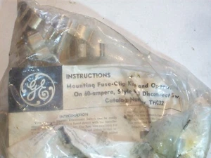 Electric FUSE CLIP THC32 GENERAL ELECTRIC CAT. THC3261 MOD. 30A 600V FUSING KIT - Picture 1 of 9