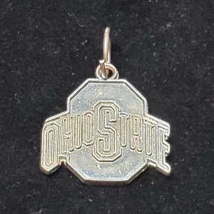 Ohio State Buckeyes Football Team Silver Tone Pendant 1" - Picture 1 of 5